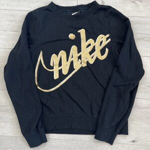 Vintage 90’s Nike black and gold sweatshirt x-small women’s